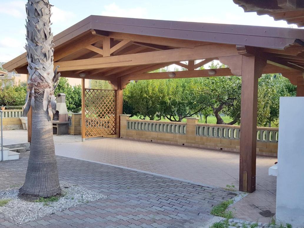 Villa Gabriella Patti Exterior foto